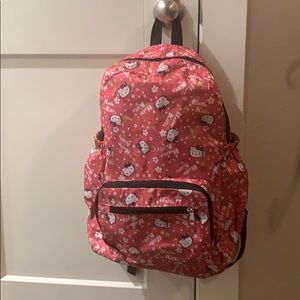 Hello Kitty Backpack 😻🍓💕